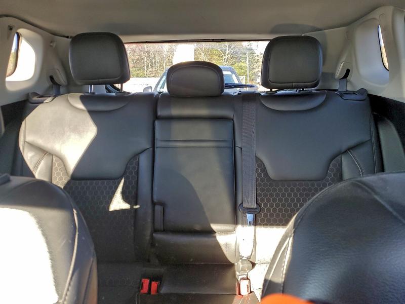 Photo 10 from auction – 2018 JEEP COMPASS LA with VIN 3C4NJDBBXJT246602