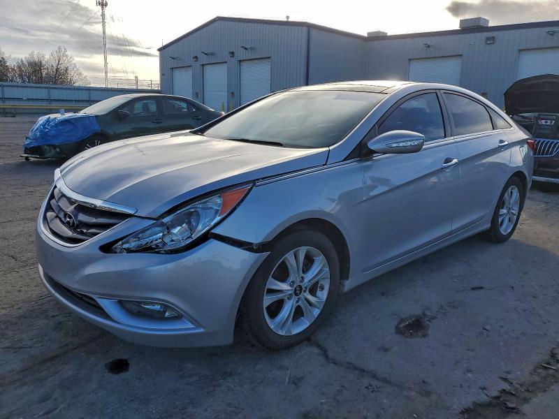 Photo 1 from auction – 2013 HYUNDAI SONATA SE with VIN 5NPEC4AC1DH605330