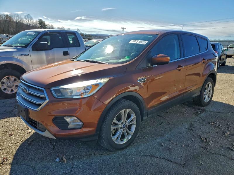 Photo 1 from auction – 2017 FORD ESCAPE SE with VIN 1FMCU9GD1HUE87286