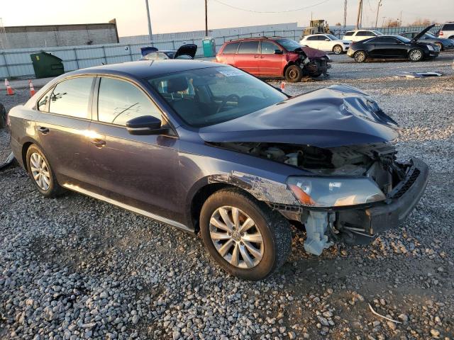 Photo 4 from auction – 2015 VOLKSWAGEN PASSAT S with VIN 1VWAT7A31FC044901