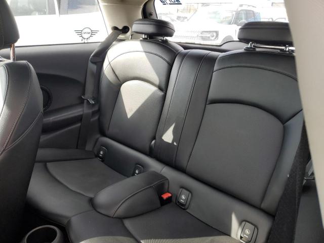 Photo 11 from auction – 2016 MINI COOPER S with VIN WMWXP7C5XG2C61080