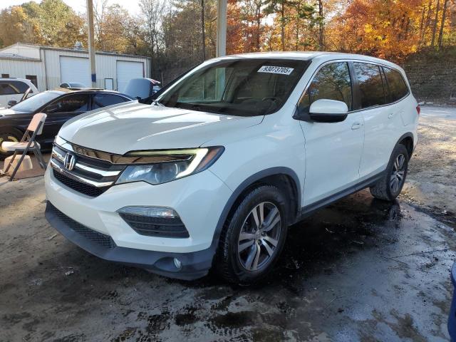 HONDA PILOT 2016 con VIN 5FNYF5H3XGB013833 - Foto de la subasta