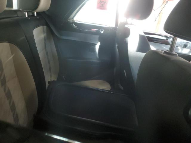 Photo 10 from auction – 2018 VOLKSWAGEN BEETLE with VIN 3VW5DAAT9JM517589