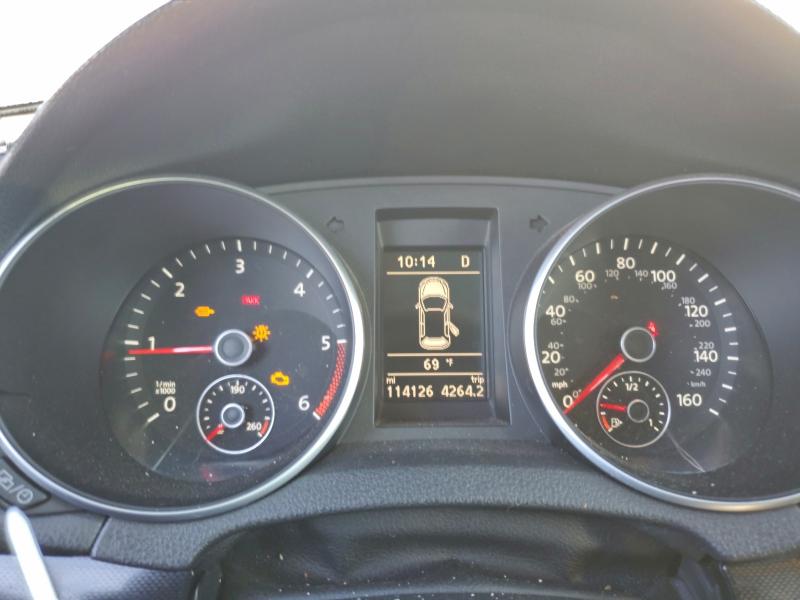 Photo 9 from auction – 2014 VOLKSWAGEN JETTA with VIN 3VWPL7AJXEM605442