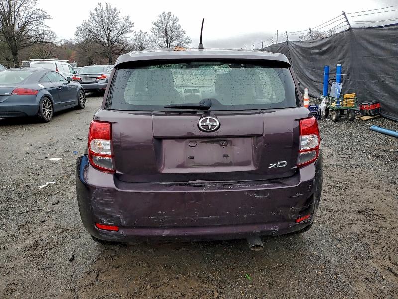 Photo 6 from auction – 2012 TOYOTA SCION XD with VIN JTKKU4B40C1020664