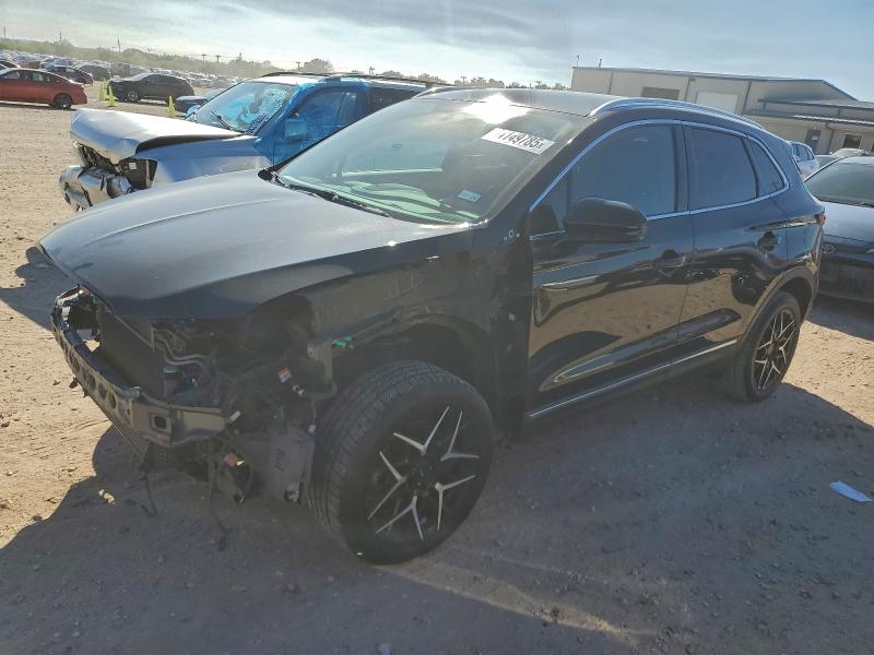 LINCOLN MKC 2019 z numerem VIN 5LMCJ1C97KUL50661 - Zdjęcie z aukcji