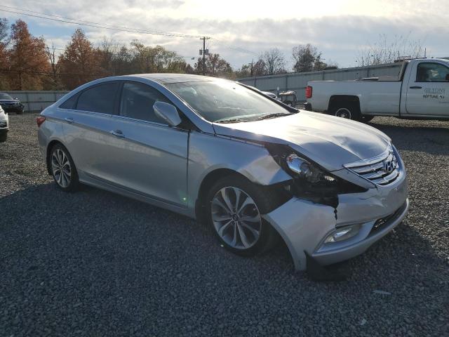 Photo 4 from auction – 2013 HYUNDAI SONATA SE with VIN 5NPEC4AB2DH657816