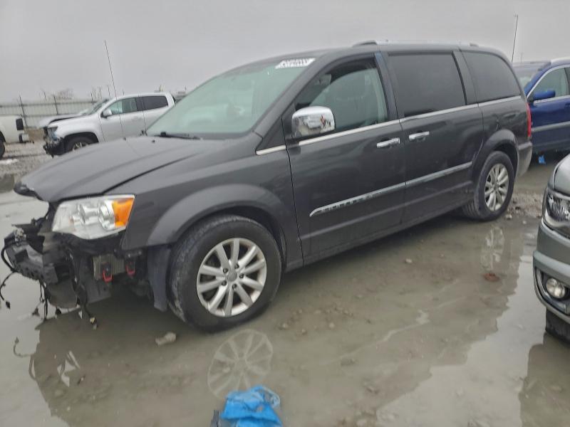 Photo 1 from auction – 2015 CHRYSLER TOWN & COU with VIN 2C4RC1GG7FR726850