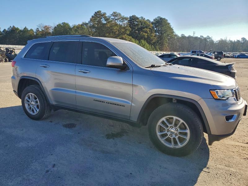 Photo 4 from auction – 2018 JEEP GRAND CHER with VIN 1C4RJFAG5JC306243