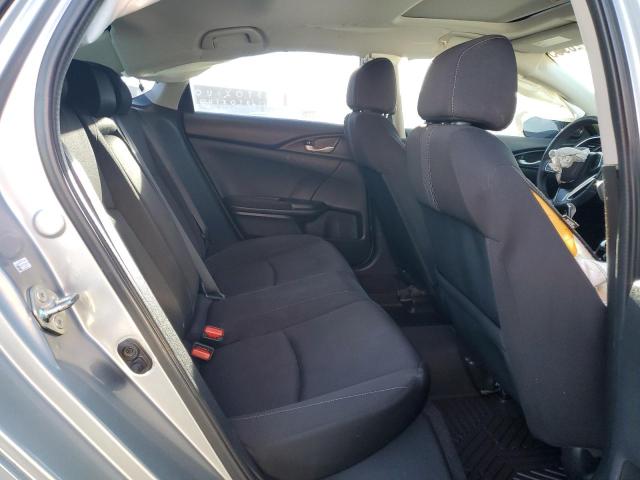 Photo 10 from auction – 2018 HONDA CIVIC with VIN 2HGFC2F72JH602379