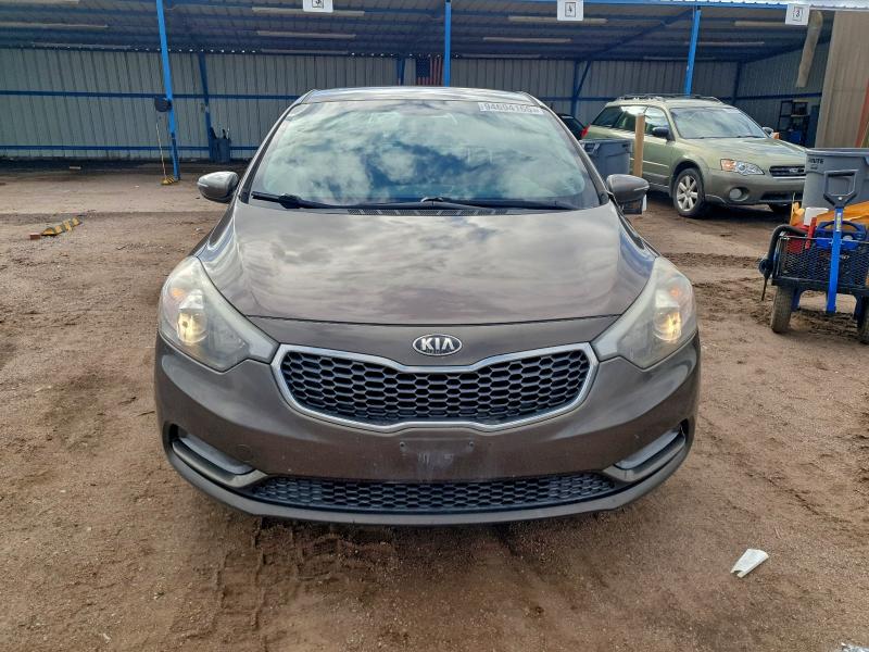 Photo 5 from auction – 2014 KIA FORTE LX with VIN KNAFX4A67E5232585