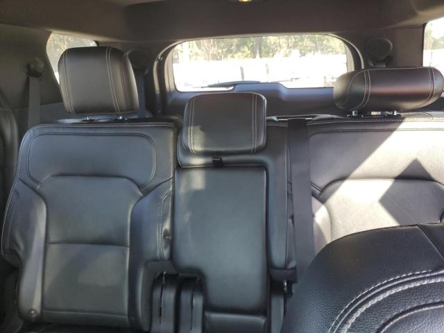 Photo 10 from auction – 2018 FORD EXPLORER L with VIN 1FM5K7F80JGA70060