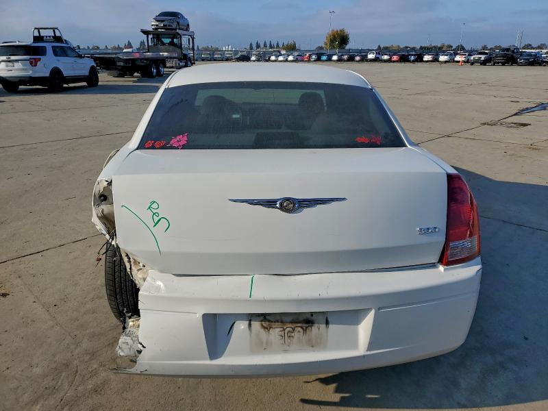 Photo 6 from auction – 2006 CHRYSLER 300 with VIN 2C3KA43R96H269923