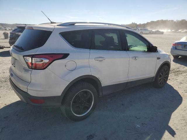 Photo 3 from auction – 2017 FORD ESCAPE TIT with VIN 1FMCU0JD5HUE29170
