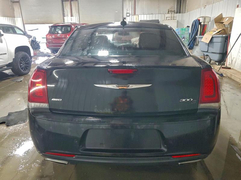 Photo 6 from auction – 2017 CHRYSLER 300 S with VIN 2C3CCAGG8HH647951