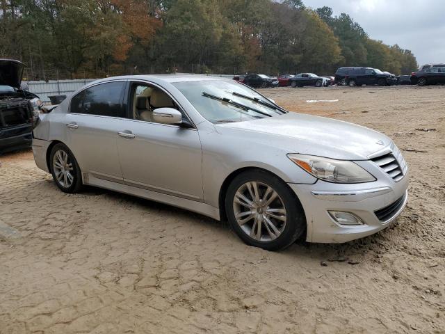 Photo 4 from auction – 2012 HYUNDAI GENESIS 3. with VIN KMHGC4DD1CU154798