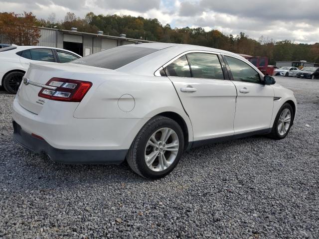 Photo 3 from auction – 2014 FORD TAURUS SEL with VIN 1FAHP2E85EG181674