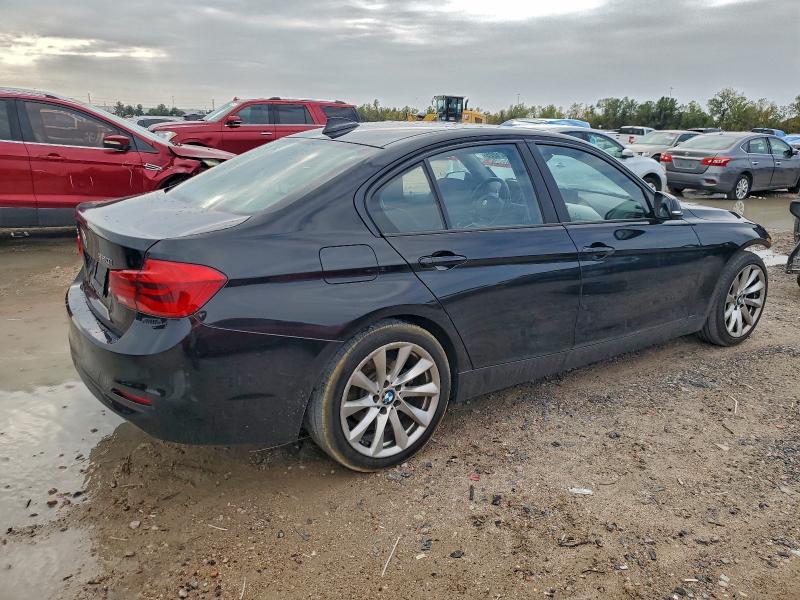 Photo 3 from auction – 2018 BMW 320 XI with VIN WBA8E5G57JNU47137