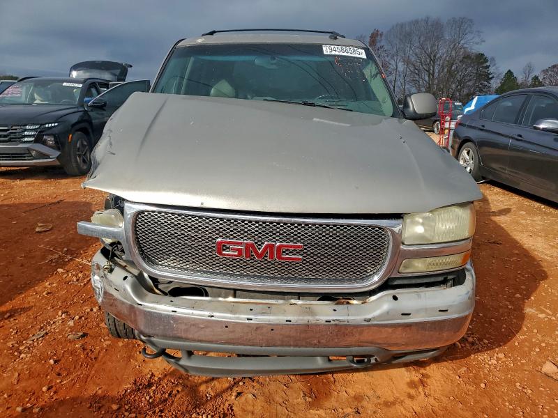 Photo 5 from auction – 2003 GMC YUKON with VIN 1GKEC13Z13R269576