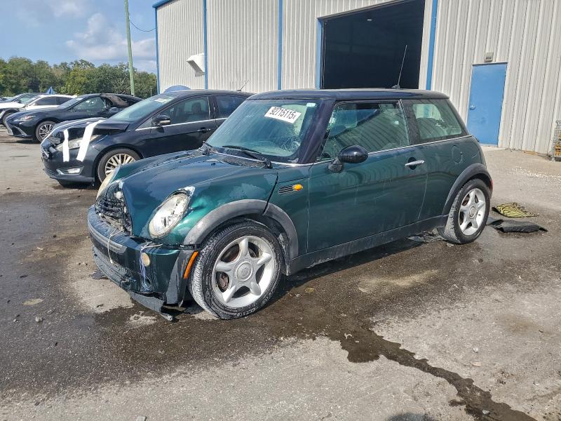 MINI COOPER 2006 with VIN WMWRC33516TK73878 - Photo from auction
