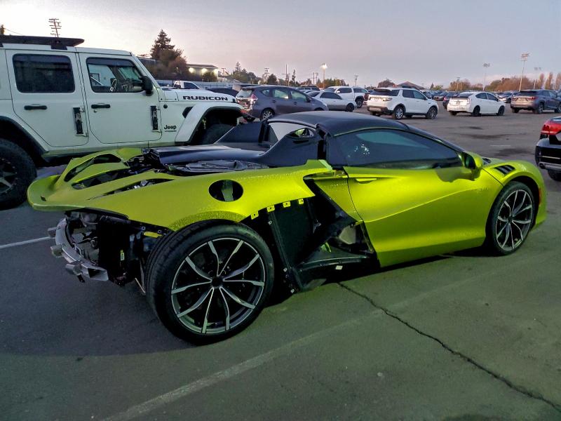 Снимка 3 от търг – 2025 MCLAREN AUTOMOTIVE ARTURA с VIN SBM16BEA3SW003787