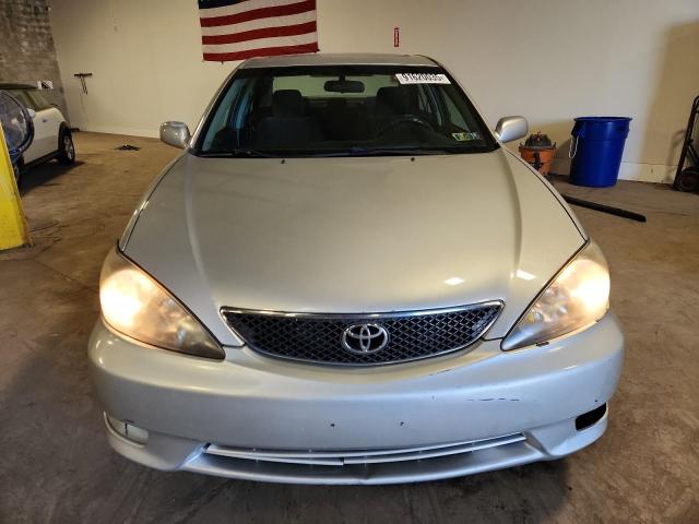 Photo 5 from auction – 2005 TOYOTA CAMRY LE with VIN 4T1BE32K95U961010