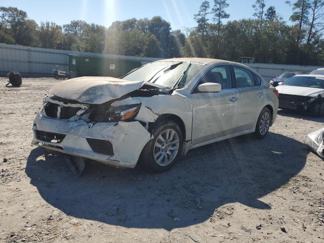 NISSAN ALTIMA 2.5 2017 with VIN 1N4AL3AP0HC490884 - Photo from auction