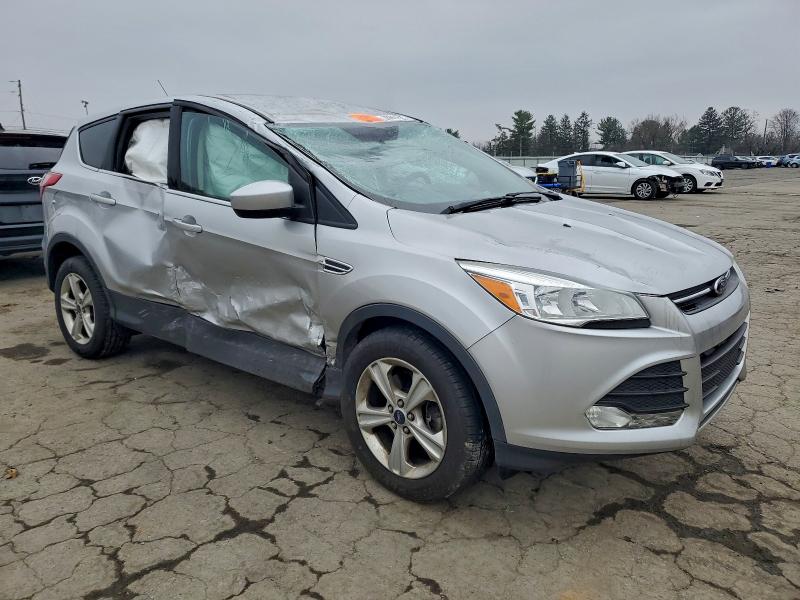 Photo 4 from auction – 2016 FORD ESCAPE SE with VIN 1FMCU9G97GUB78903