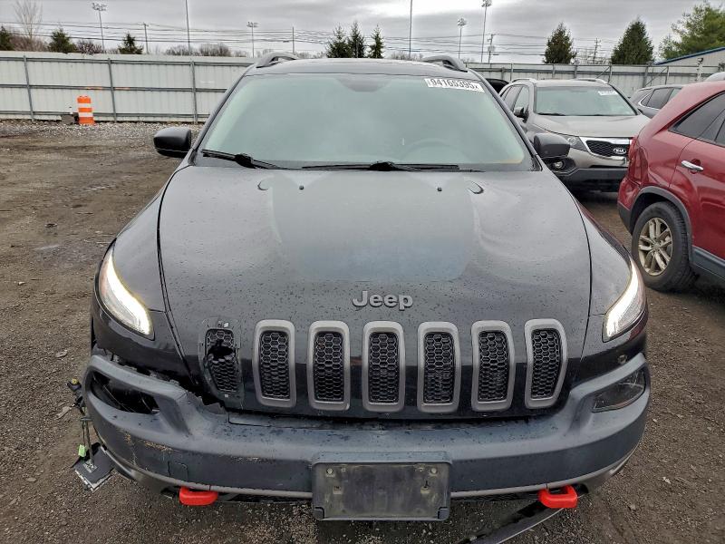 Photo 5 from auction – 2017 JEEP CHEROKEE T with VIN 1C4PJMBS3HD221064