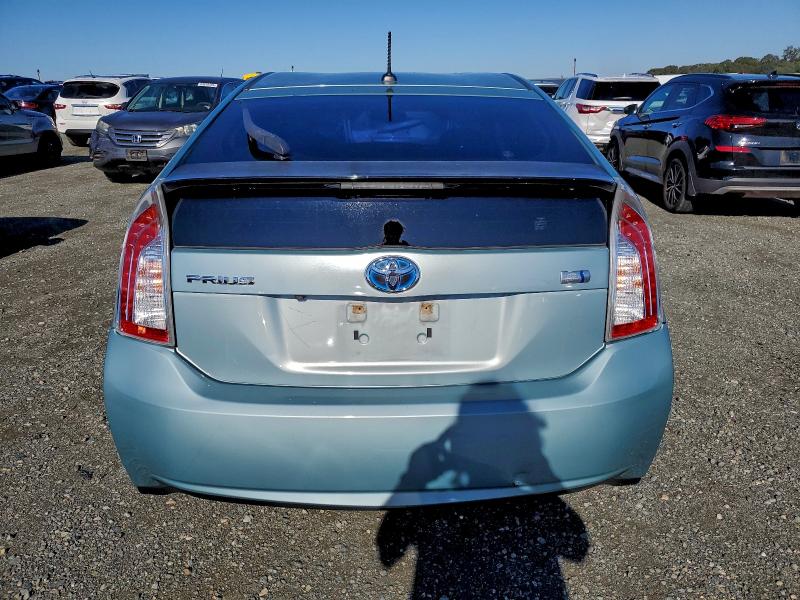 Photo 6 from auction – 2012 TOYOTA PRIUS with VIN JTDKN3DU1C1516388