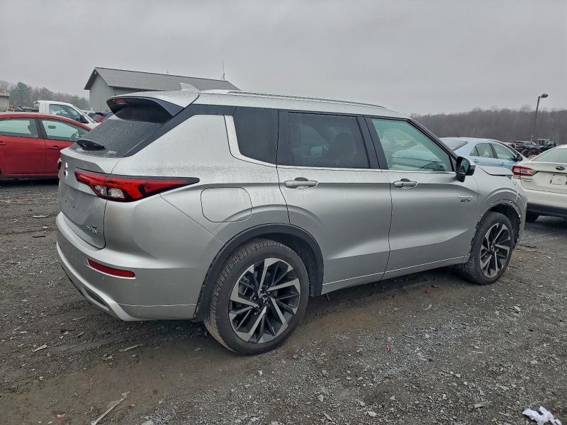 Photo 3 from auction – 2023 MITSUBISHI OUTLANDER with VIN JA4T5VA9XPZ032219