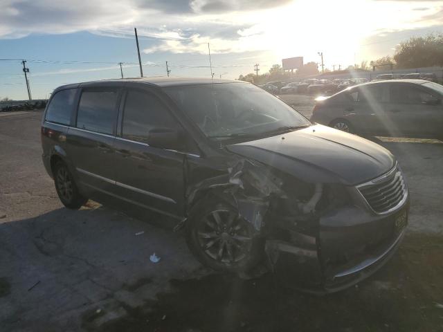 Photo 4 from auction – 2015 CHRYSLER TOWN & COU with VIN 2C4RC1HG6FR742276