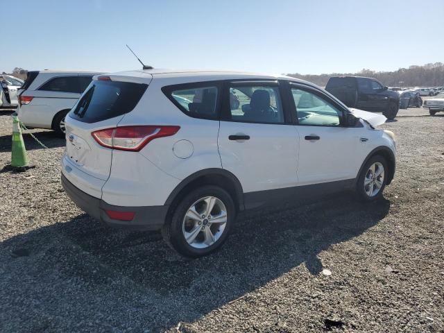 Photo 3 from auction – 2016 FORD ESCAPE S with VIN 1FMCU0F75GUC19430