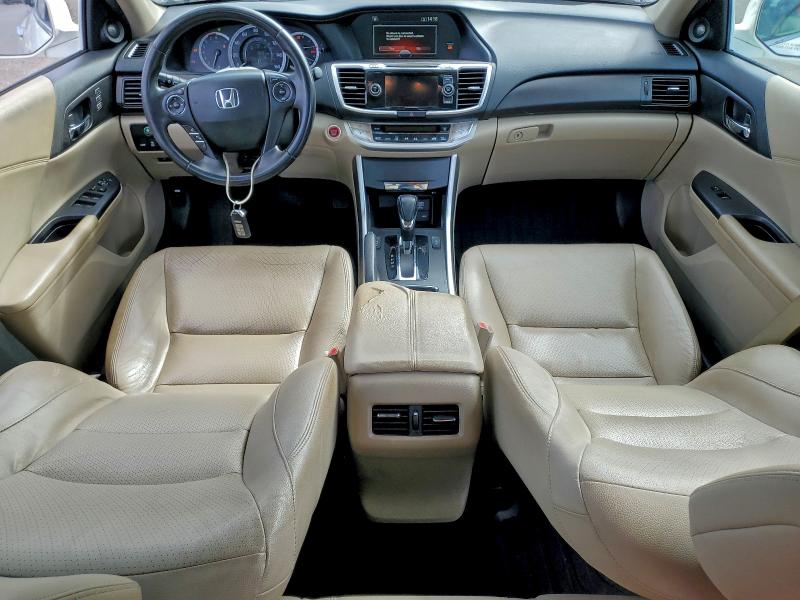 Photo 8 from auction – 2015 HONDA ACCORD with VIN 1HGCR3F80FA007147