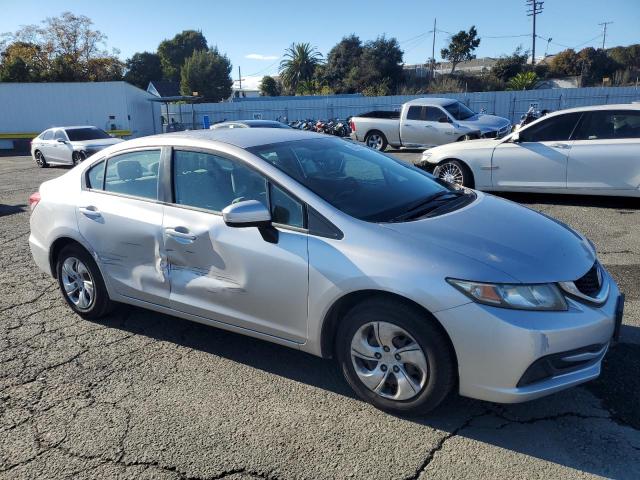Photo 4 from auction – 2014 HONDA CIVIC LX with VIN 19XFB2F51EE243642