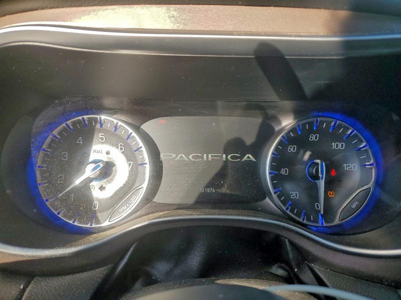 Photo 9 from auction – 2018 CHRYSLER PACIFICA T with VIN 2C4RC1EG7JR314827