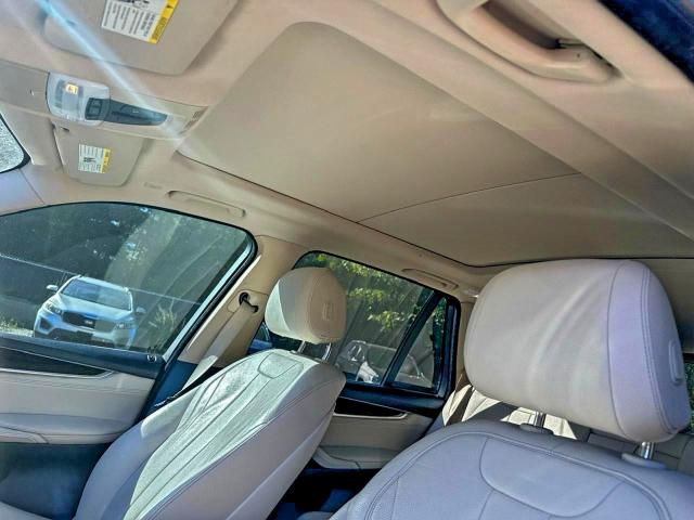 Photo 12 from auction – 2015 BMW X5 XDRIVE3 with VIN 5UXKR0C5XF0P06468