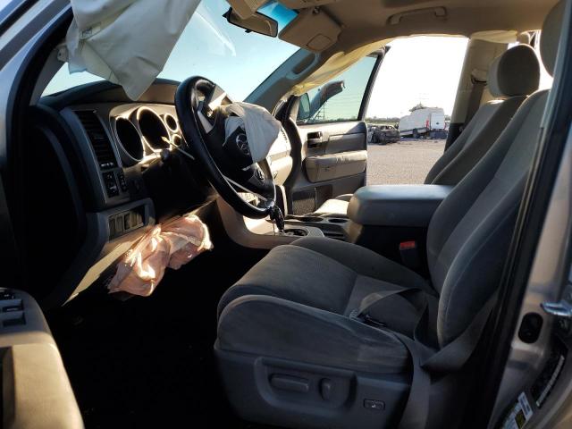 Photo 7 from auction – 2017 TOYOTA SEQUOIA SR with VIN 5TDBW5G14HS154464