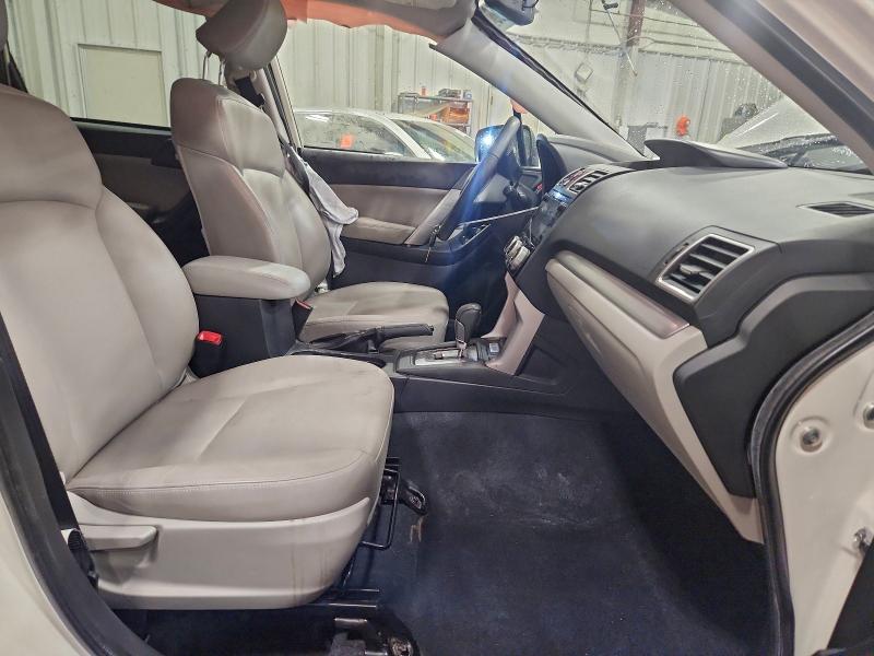 Photo 7 from auction – 2016 SUBARU FORESTER 2 with VIN JF2SJAHC0GH480337
