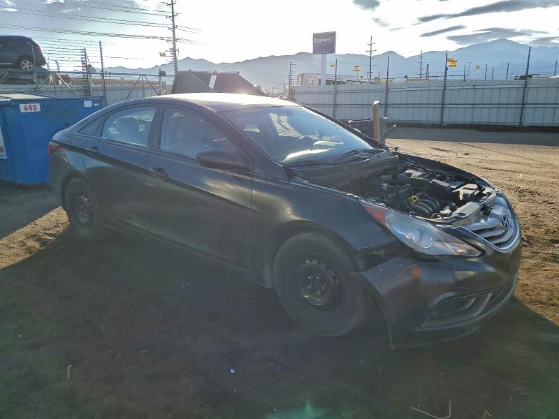 Photo 4 from auction – 2011 HYUNDAI SONATA with VIN 5NPEB4AC9BH080954