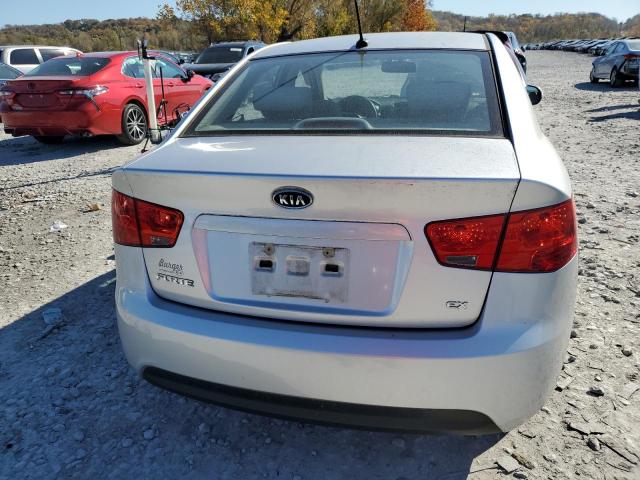 Photo 6 from auction – 2010 KIA FORTE EX with VIN KNAFU4A23A5123279