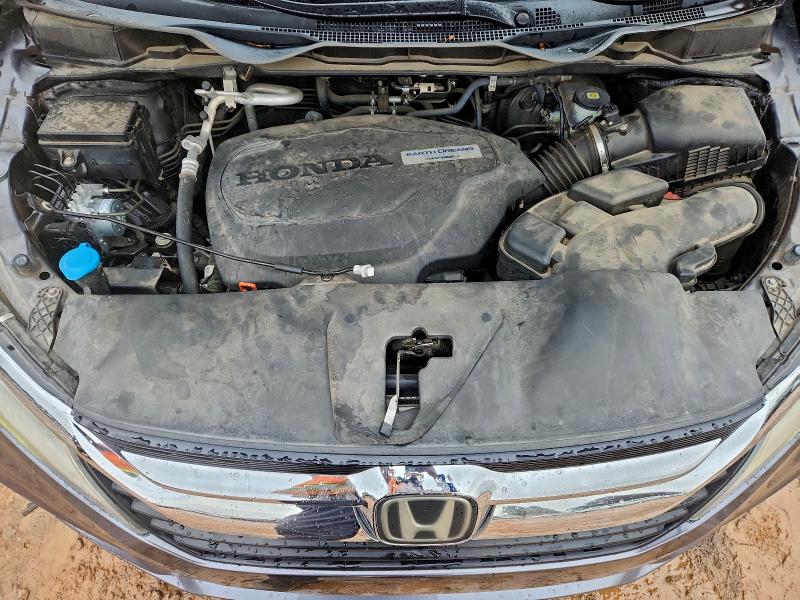 Photo 12 from auction – 2018 HONDA ODYSSEY EL with VIN 5FNRL6H94JB066445
