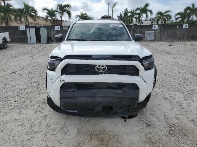 Photo 5 from auction – 2025 TOYOTA 4RUNNER SR with VIN JTEVA5BR8S5036743