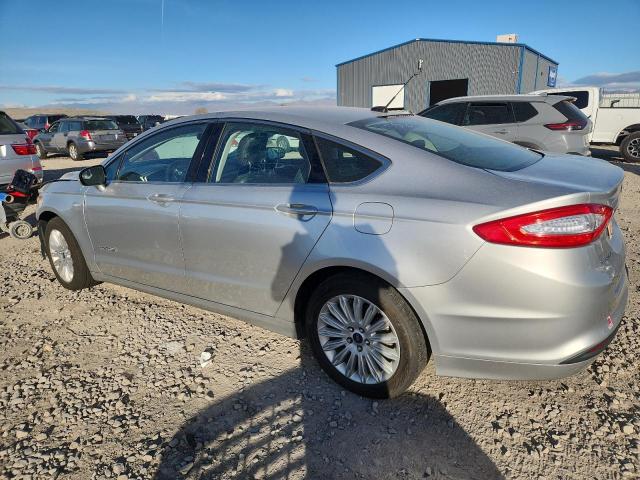 Photo 2 from auction – 2014 FORD FUSION with VIN 3FA6P0LU1ER142357