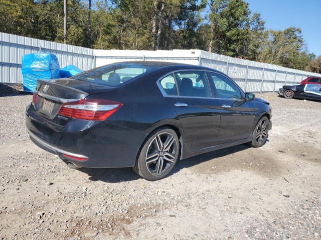 Photo 3 from auction – 2017 HONDA ACCORD SPO with VIN 1HGCR2F53HA181362