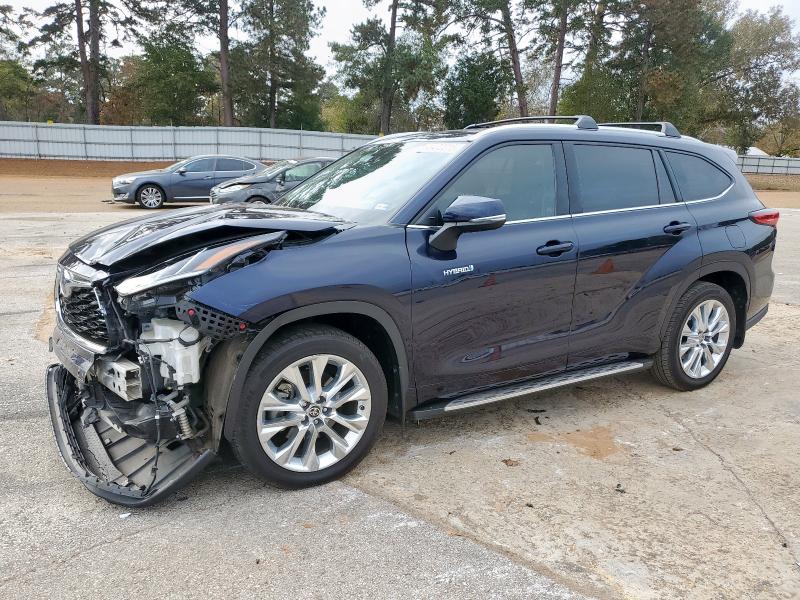 TOYOTA HIGHLANDER 2021 with VIN 5TDYARAH3MS509477 - Photo from auction