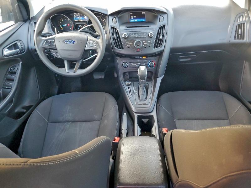 Photo 8 from auction – 2016 FORD FOCUS SE with VIN 1FADP3F2XGL204648