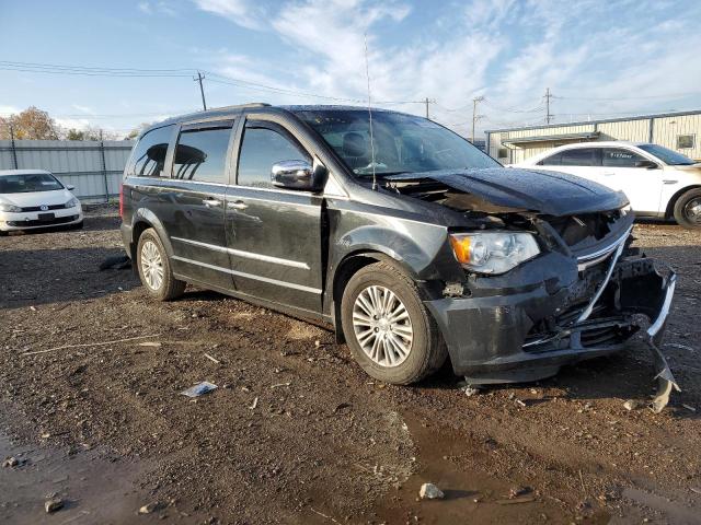 Photo 4 from auction – 2015 CHRYSLER TOWN & COU with VIN 2C4RC1CG2FR547377