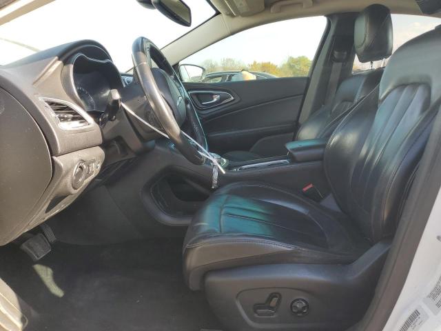 Photo 7 from auction – 2016 CHRYSLER 200 with VIN 1C3CCCAB0GN179860