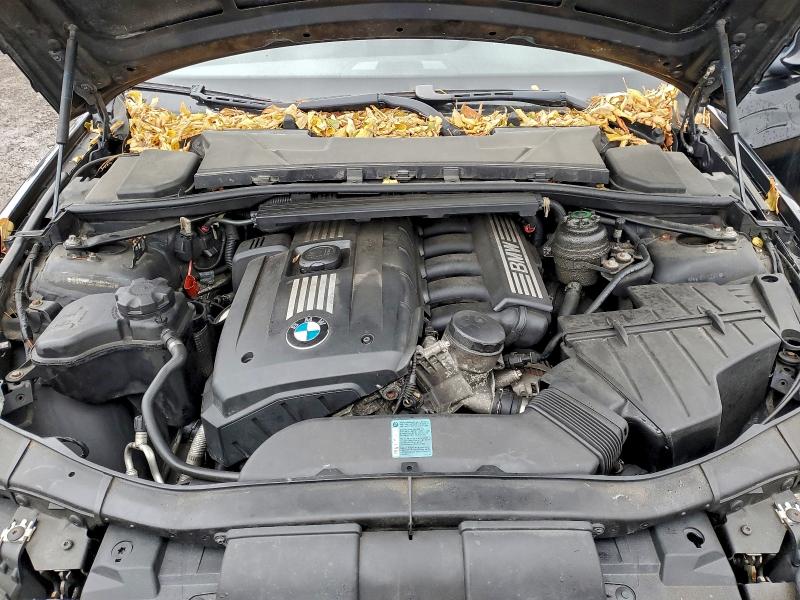 Photo 11 from auction – 2007 BMW 323 I with VIN WBAVH13577KC97133